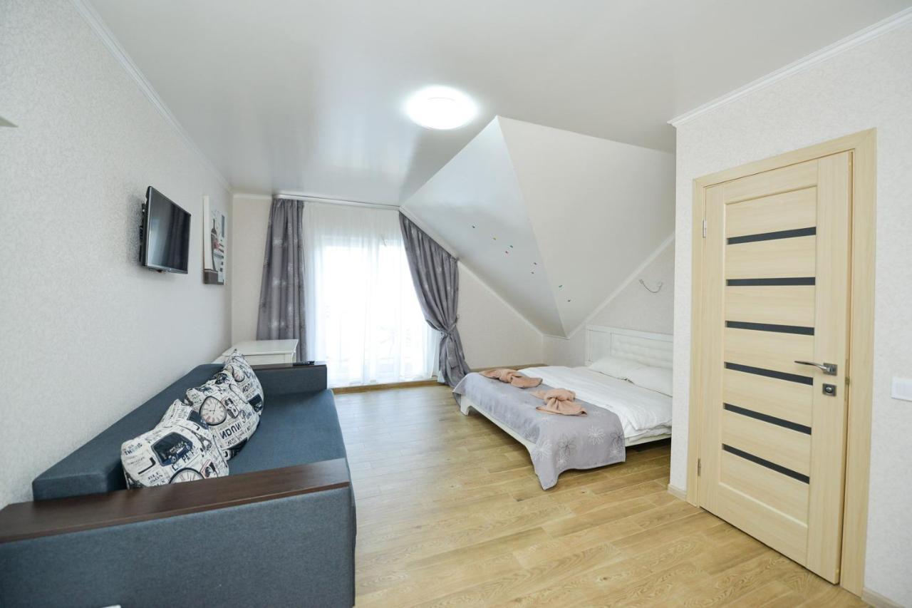 Forest Hotel Polis'ke Extérieur photo
